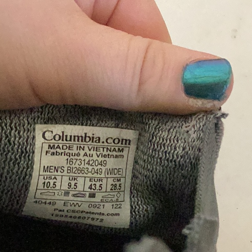 Columbia PFG Men’s slip on shoes. - Picture 7 of 7